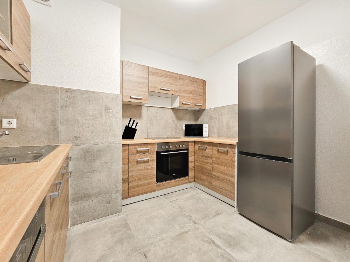 Raj Living - 2 Or 3 - 15 Min Zur Messe Dus & 10 Min Old Town Dus * Düsseldorf