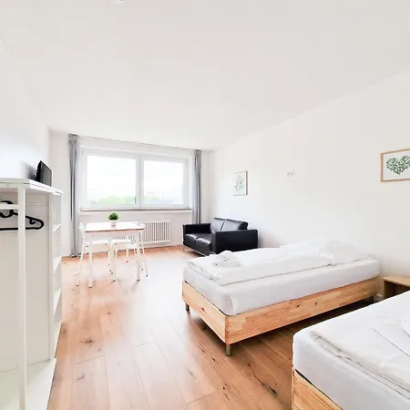 Raj Living - 2 Or 3 Room Apartments - 15 Min Zur Messe Dus & 10 Min Old Town Dus Dusseldorf Exterior photo