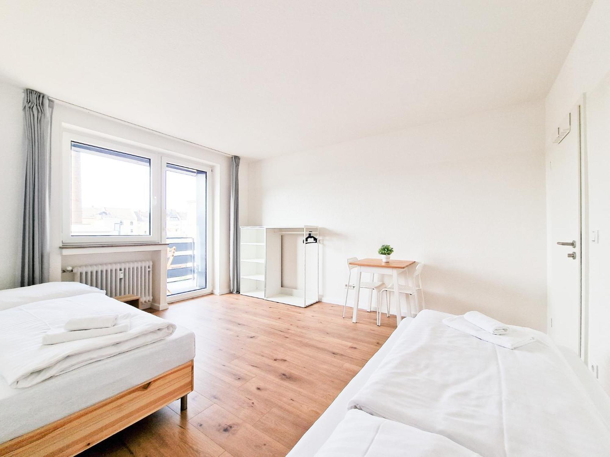 Raj Living - 2 Or 3 - 15 Min Zur Messe Dus & 10 Min Old Town Dus