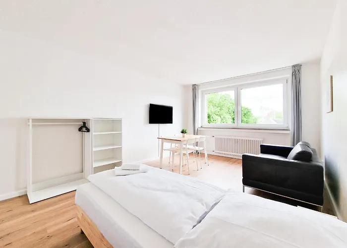 Raj Living - 2 Or 3 Room Apartments - 15 Min Zur Messe Dus & 10 Min Old Town Dus