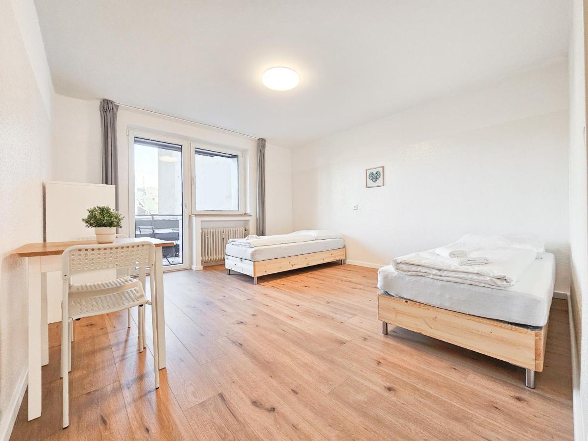 Apartment Raj Living - 2 Or 3 - 15 Min Zur Messe Dus & 10 Min Old Town Dus Dusseldorf