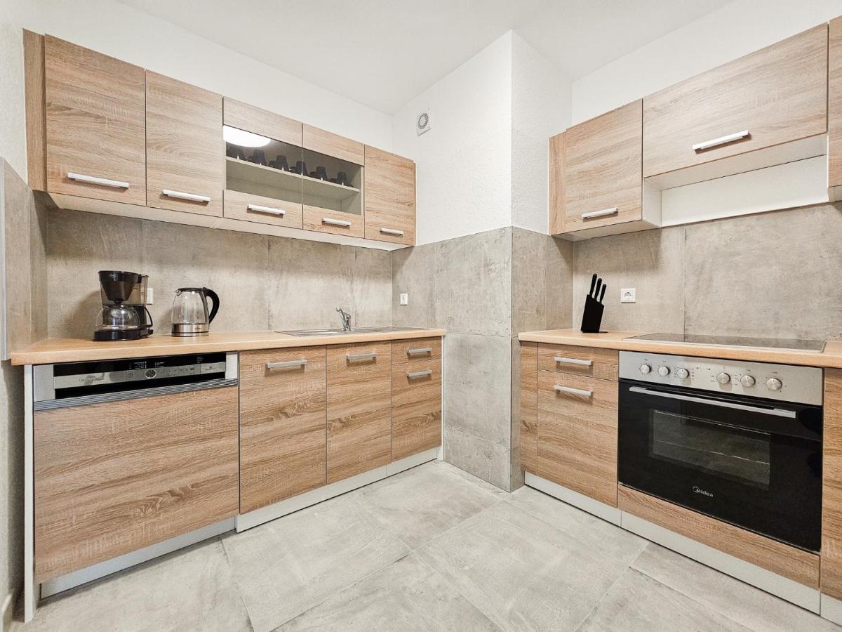 Raj Living - 2 Or 3 - 15 Min Zur Messe Dus & 10 Min Old Town Dus Dusseldorf