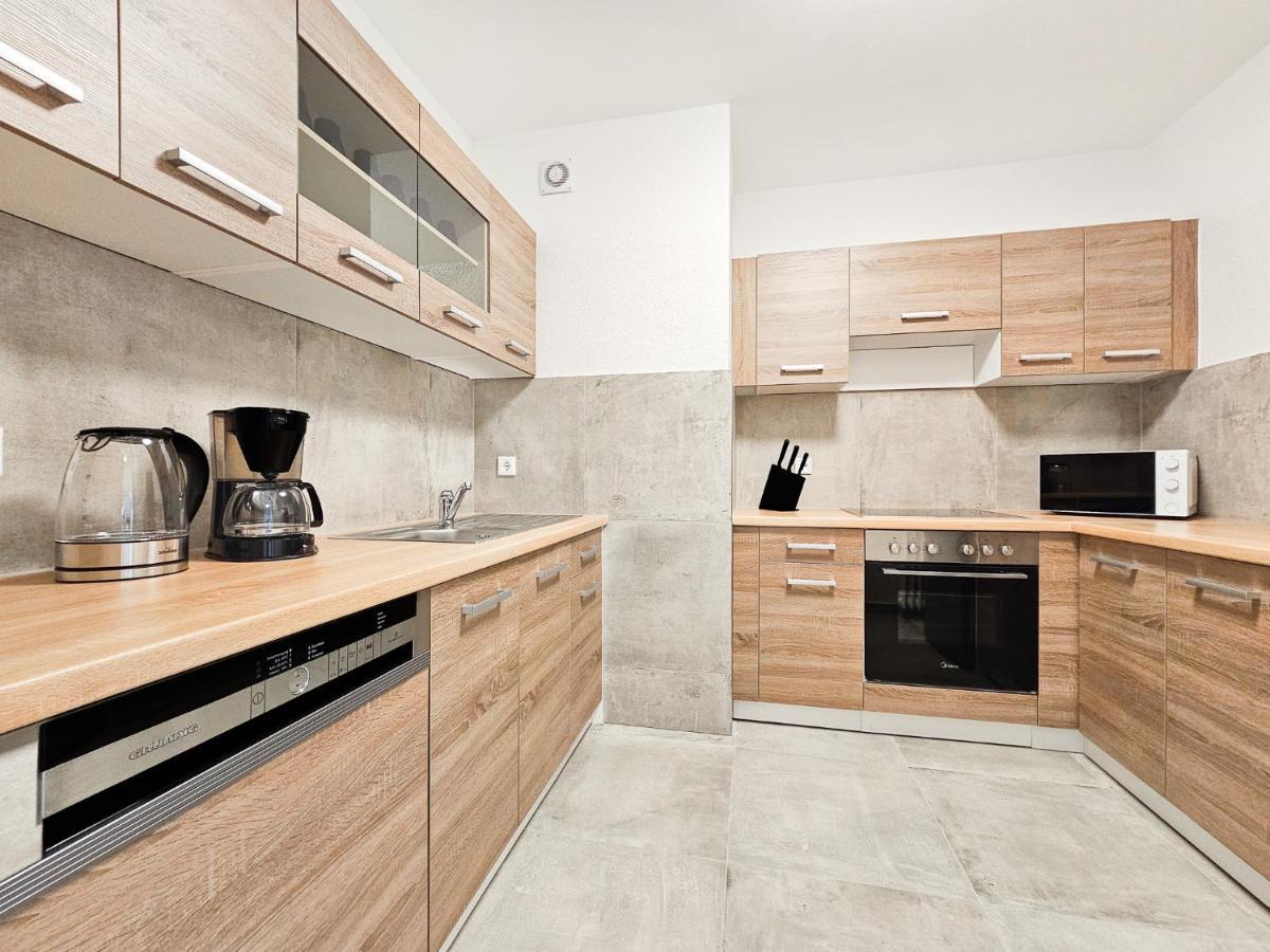 Raj Living - 2 Or 3 - 15 Min Zur Messe Dus & 10 Min Old Town Dus Apartment Dusseldorf