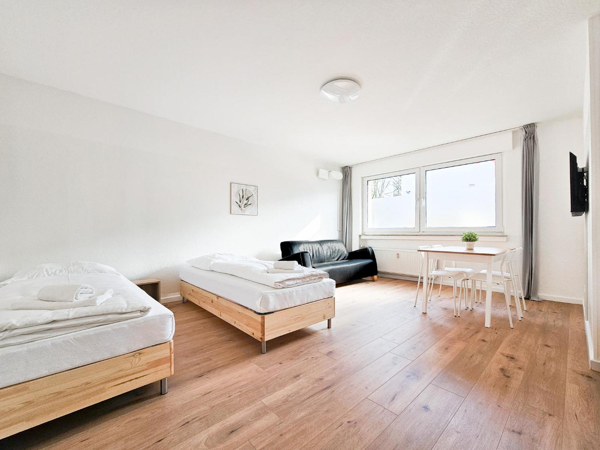 Raj Living - 2 Or 3 - 15 Min Zur Messe Dus & 10 Min Old Town Dus