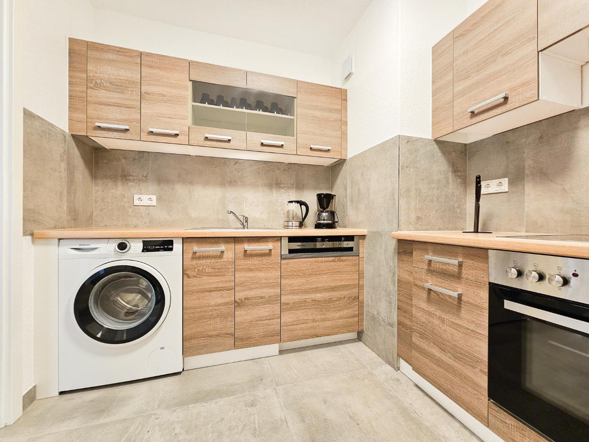 Raj Living - 2 Or 3 - 15 Min Zur Messe Dus & 10 Min Old Town Dus *